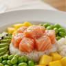 Poke bowl salmone